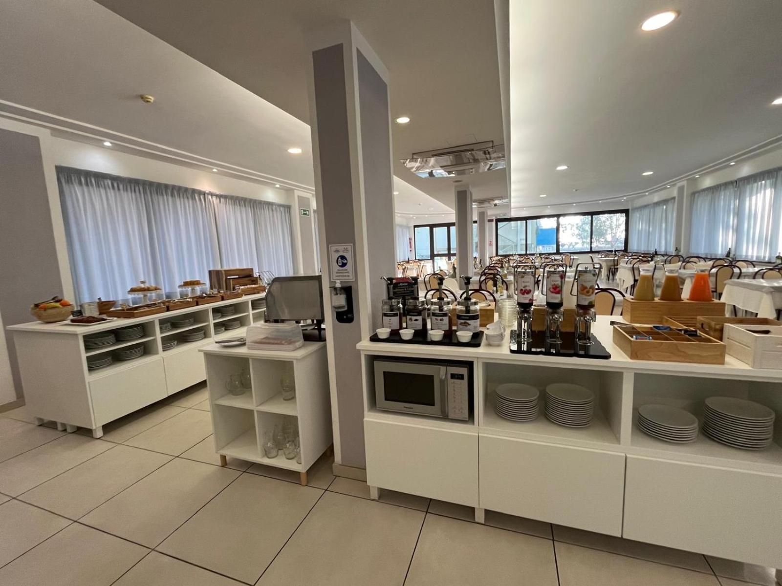 Hotel Delle Nazioni تْشيزيناتيكو المظهر الخارجي الصورة
