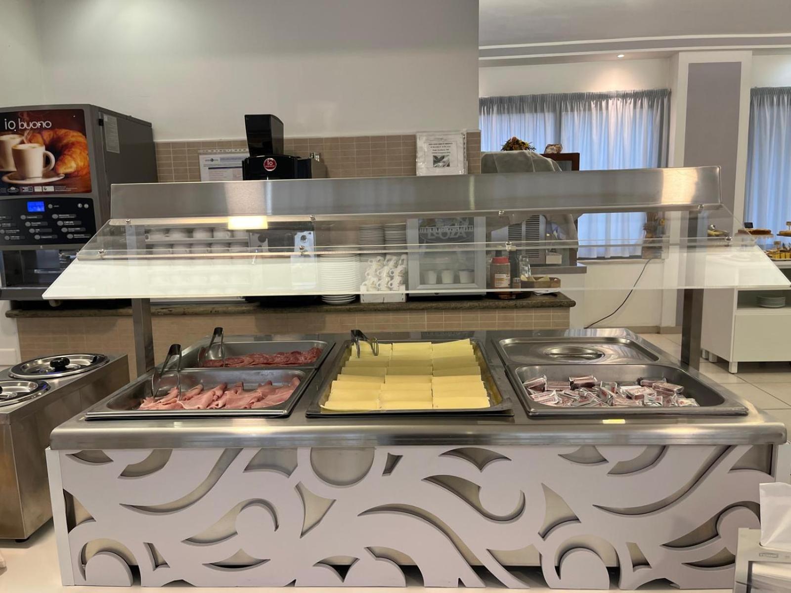 Hotel Delle Nazioni تْشيزيناتيكو المظهر الخارجي الصورة