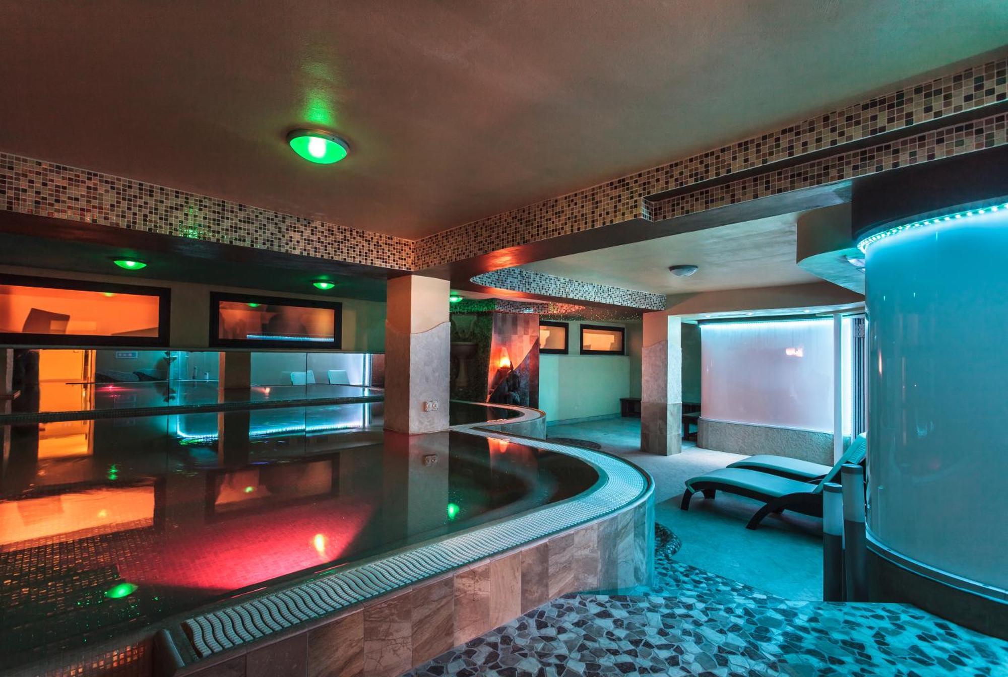 Hotel Delle Nazioni تْشيزيناتيكو المظهر الخارجي الصورة