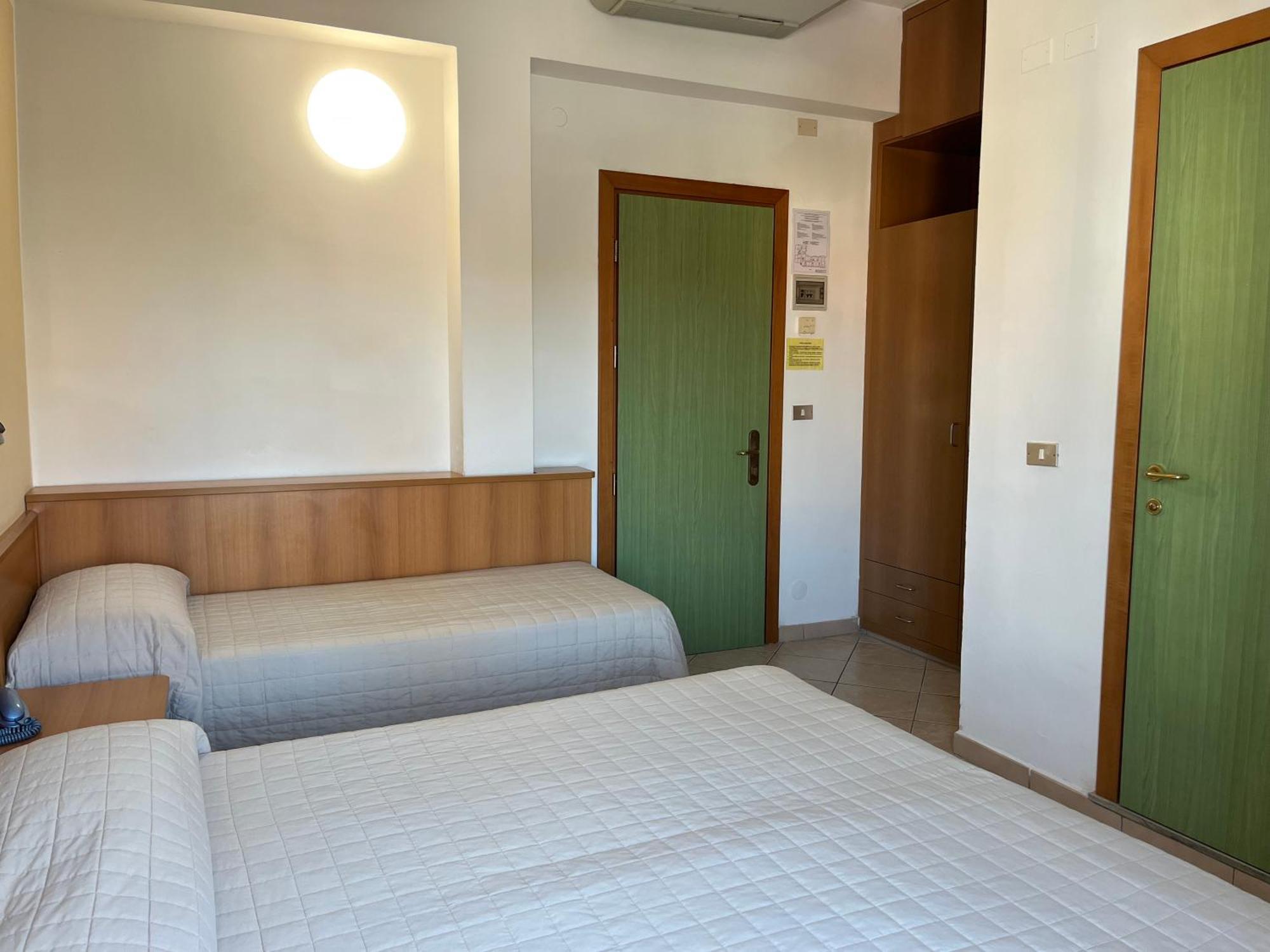 Hotel Delle Nazioni تْشيزيناتيكو المظهر الخارجي الصورة